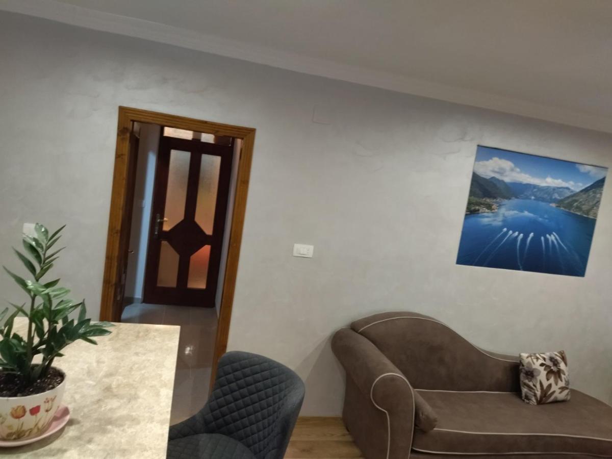 Apartment Ksenija Κότορ Εξωτερικό φωτογραφία